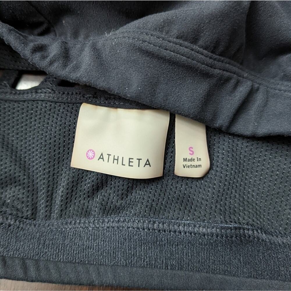 Athleta Fully Focused Sports Bra - Picture 5 of 6